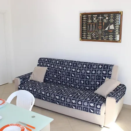 Stelle Gemelle A 350 Mt Dalla Spiaggia E 50 Dal Centro, Con Wi-fi E Completamente Accessoriate דירה *