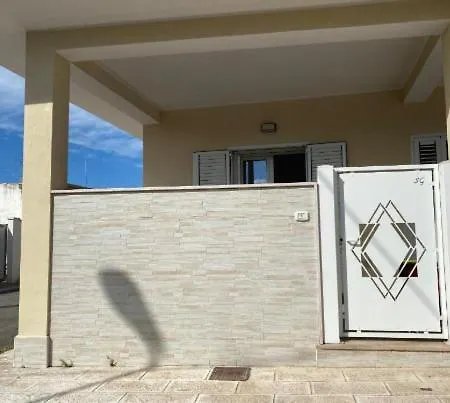 Apartmán Stelle Gemelle A 350 Mt Dalla Spiaggia E 50 Dal Centro, Con Wi-fi E Completamente Accessoriate Torre Lapillo