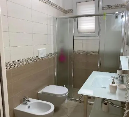 Apartmán Stelle Gemelle A 350 Mt Dalla Spiaggia E 50 Dal Centro, Con Wi-fi E Completamente Accessoriate Torre Lapillo