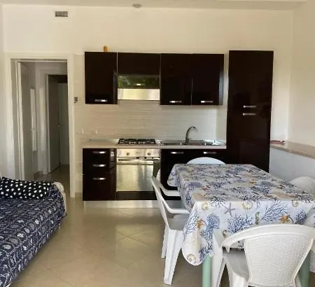 Stelle Gemelle A 350 Mt Dalla Spiaggia E 50 Dal Centro, Con Wi-fi E Completamente Accessoriate * Torre Lapillo