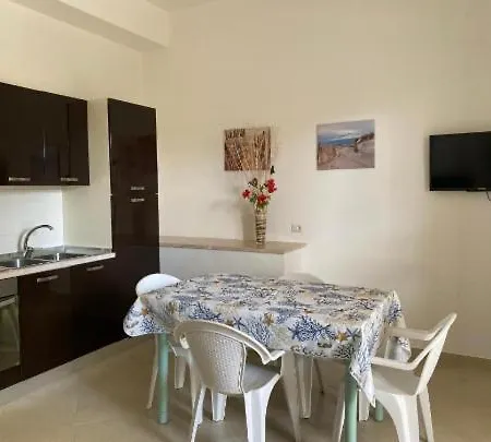 Stelle Gemelle A 350 Mt Dalla Spiaggia E 50 Dal Centro, Con Wi-fi E Completamente Accessoriate Apartmán *